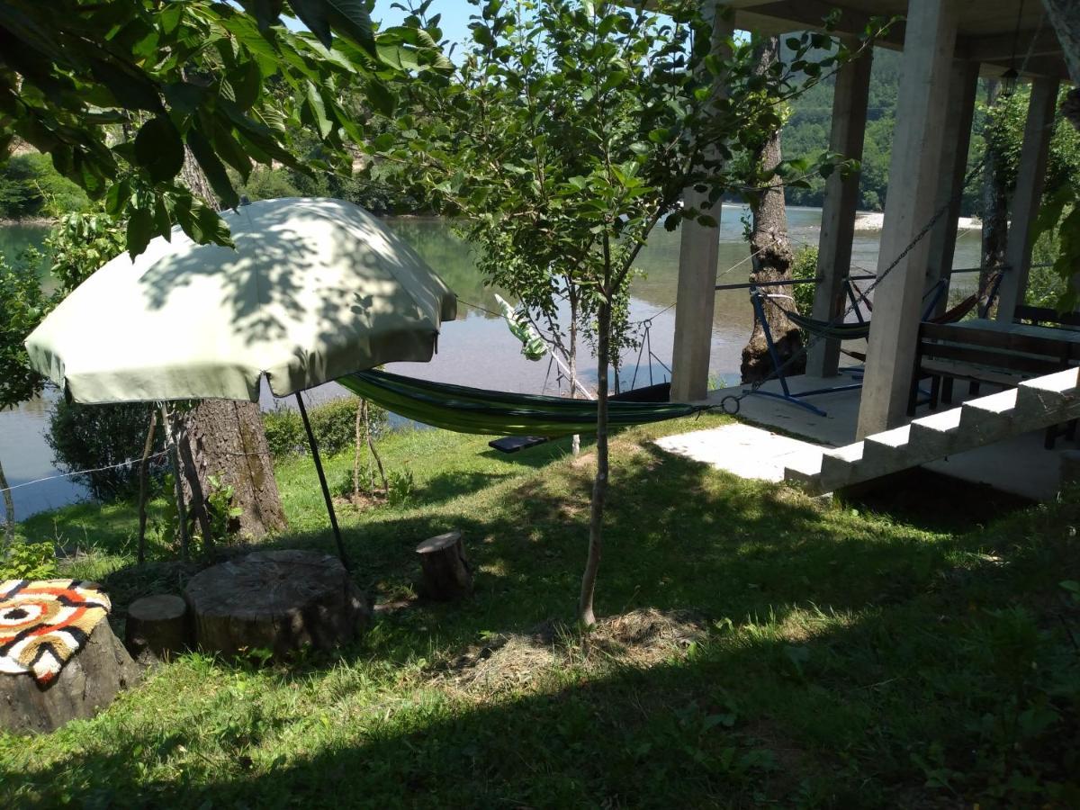 Vikendica Pored Drine Foca Handici Exterior photo